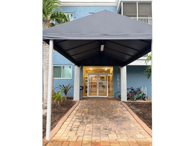 Beach Condo Sale Pending in Sarasota, Florida