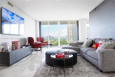 Beach Condo For Sale in Aventura, Florida