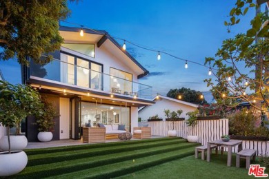 Beach Home For Sale in Venice, California