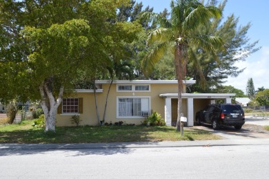 Beach Home For Sale in Lake Worth Beach, Florida