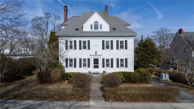 Beach Home For Sale in Narragansett, Rhode Island