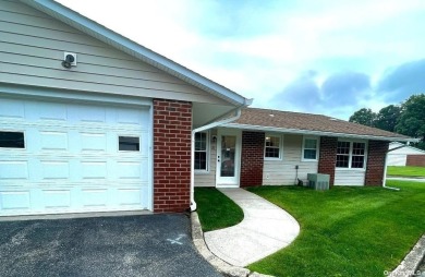 Beach Condo For Sale in Ridge, New York