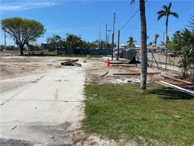 Beach Lot For Sale in Fort Myers Beach, Florida