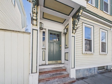 Beach Condo For Sale in Boston, Massachusetts