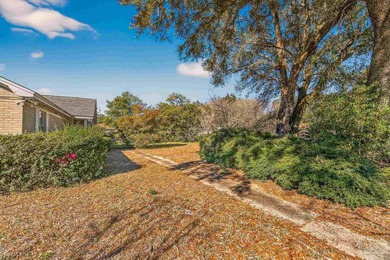 Beach Home For Sale in Pensacola, Florida
