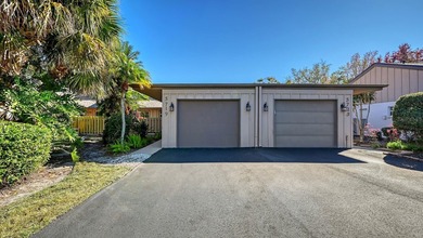 Beach Home For Sale in Sarasota, Florida
