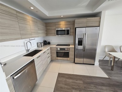 Beach Condo For Sale in Miami, Florida