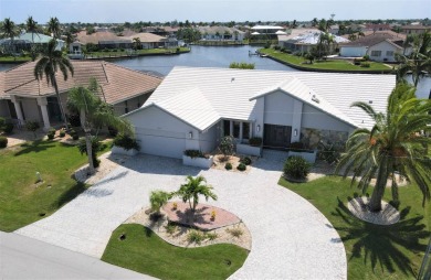 Beach Home For Sale in Punta Gorda, Florida