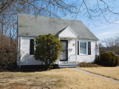 Beach Home For Sale in East Haven, Connecticut
