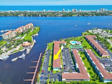 Beach Condo For Sale in Daytona Beach, Florida