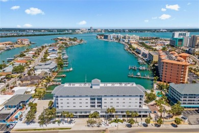 Beach Condo For Sale in Clearwater Beach, Florida