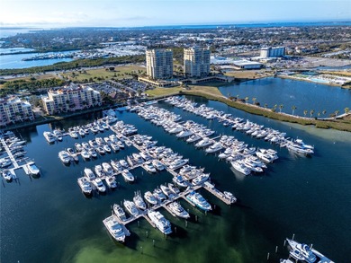 Beach Condo For Sale in Palmetto, Florida