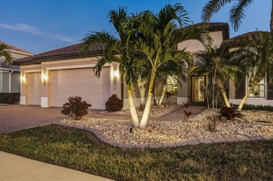 Beach Home For Sale in Venice, Florida