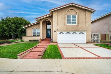 Beach Home Sale Pending in Seal Beach, California