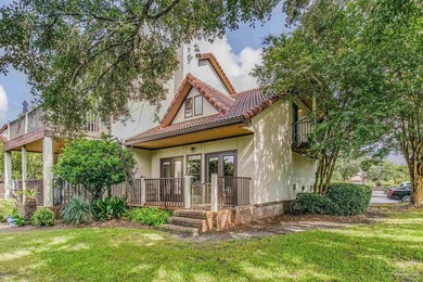 Beach Home For Sale in Gulf Breeze, Florida