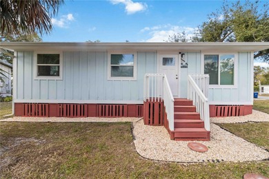 Beach Home For Sale in Nokomis, Florida