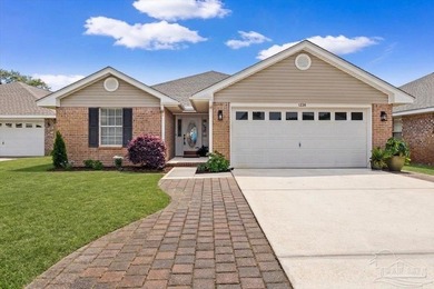 Beach Home For Sale in Gulf Breeze, Florida