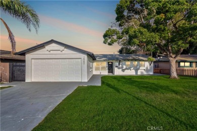 Beach Home For Sale in Huntington Beach, California