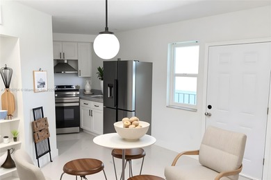 Beach Condo For Sale in Miami, Florida