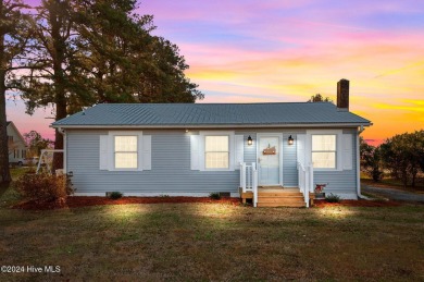 Beach Home For Sale in Bath, North Carolina