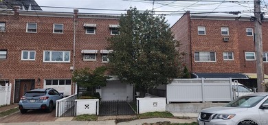 Beach Home Sale Pending in Bronx, New York
