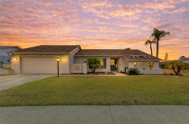 Beach Home Sale Pending in Sarasota, Florida