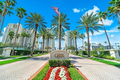 Beach Condo For Sale in Clearwater, Florida