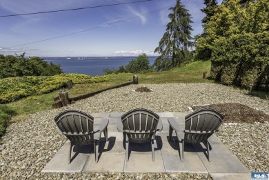 Beach Home For Sale in Port Angeles, Washington