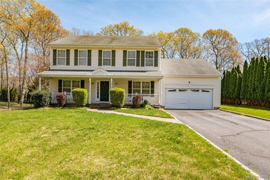 Beach Home For Sale in Riverhead, New York