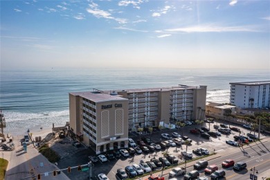Beach Condo For Sale in Daytona Beach Shores, Florida