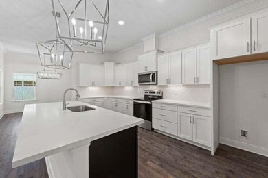 Beach Home For Sale in Gulf Breeze, Florida