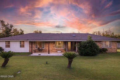 Beach Home Sale Pending in Panama City, Florida