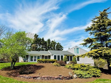 Beach Home Sale Pending in Mount Sinai, New York