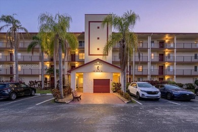 Beach Condo For Sale in Pembroke Pines, Florida