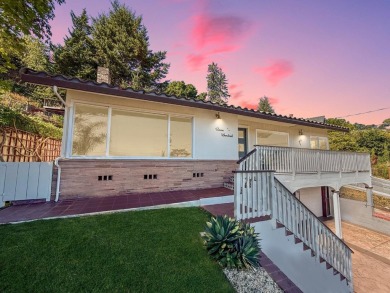 Beach Home For Sale in Santa Cruz, California