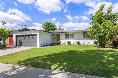 Beach Home For Sale in Santa Ana, California
