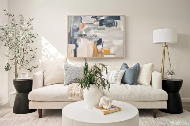 Beach Townhome/Townhouse For Sale in Richmond, California