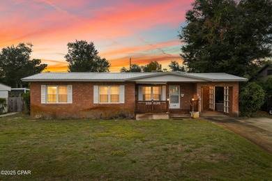 Beach Home For Sale in Panama City, Florida