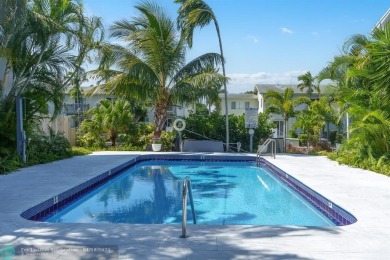 Beach Townhome/Townhouse For Sale in Wilton Manors, Florida