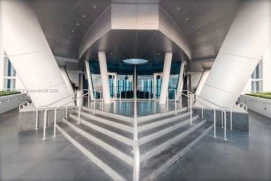 Beach Condo For Sale in Sunny Isles Beach, Florida