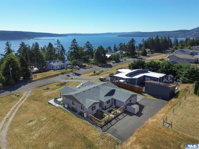 Beach Home For Sale in Sequim, Washington