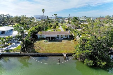 Beach Lot For Sale in Nokomis, Florida