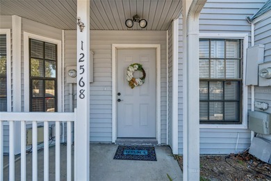 Beach Townhome/Townhouse Sale Pending in Tampa, Florida