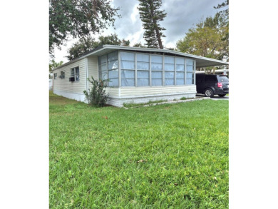 Beach Home For Sale in Pinellas Park, Florida