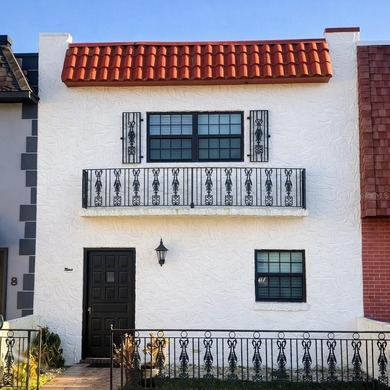 Beach Condo For Sale in Daytona Beach, Florida