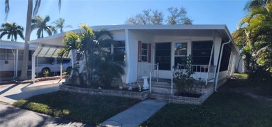 Beach Home Sale Pending in Clearwater, Florida