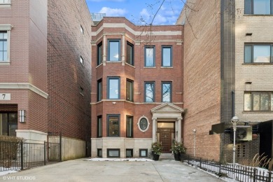 Beach Home For Sale in Chicago, Illinois