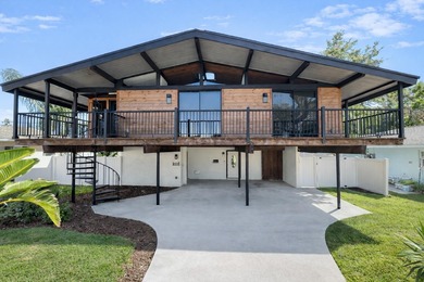 Beach Home For Sale in St. Petersburg, Florida