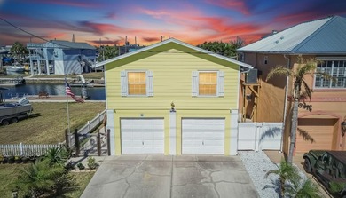 Beach Home For Sale in Hudson, Florida