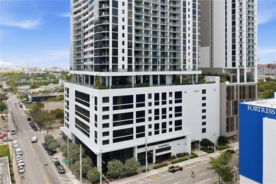 Beach Condo For Sale in Miami, Florida